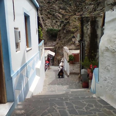 Olympos Apt With Amazing Mountain View 외부 사진