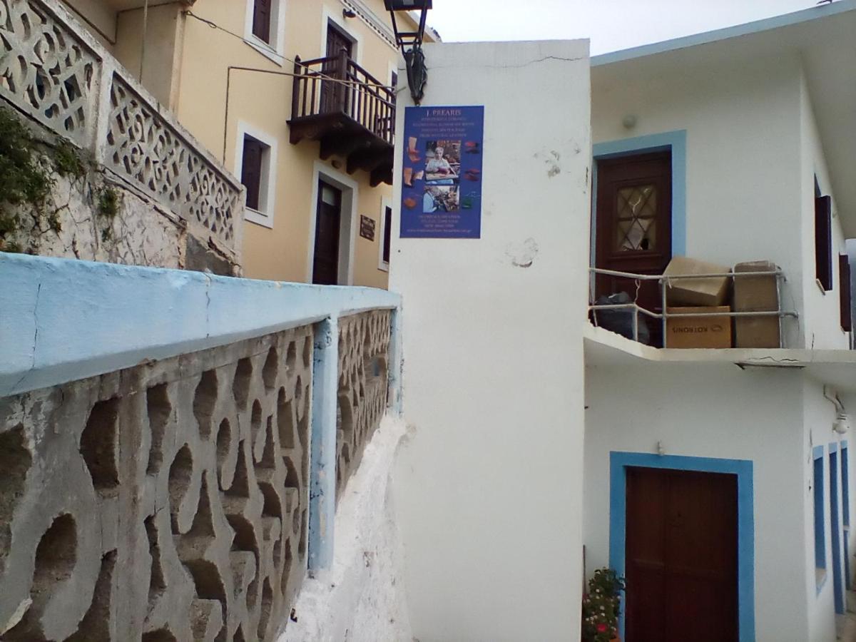 Olympos Apt With Amazing Mountain View 외부 사진